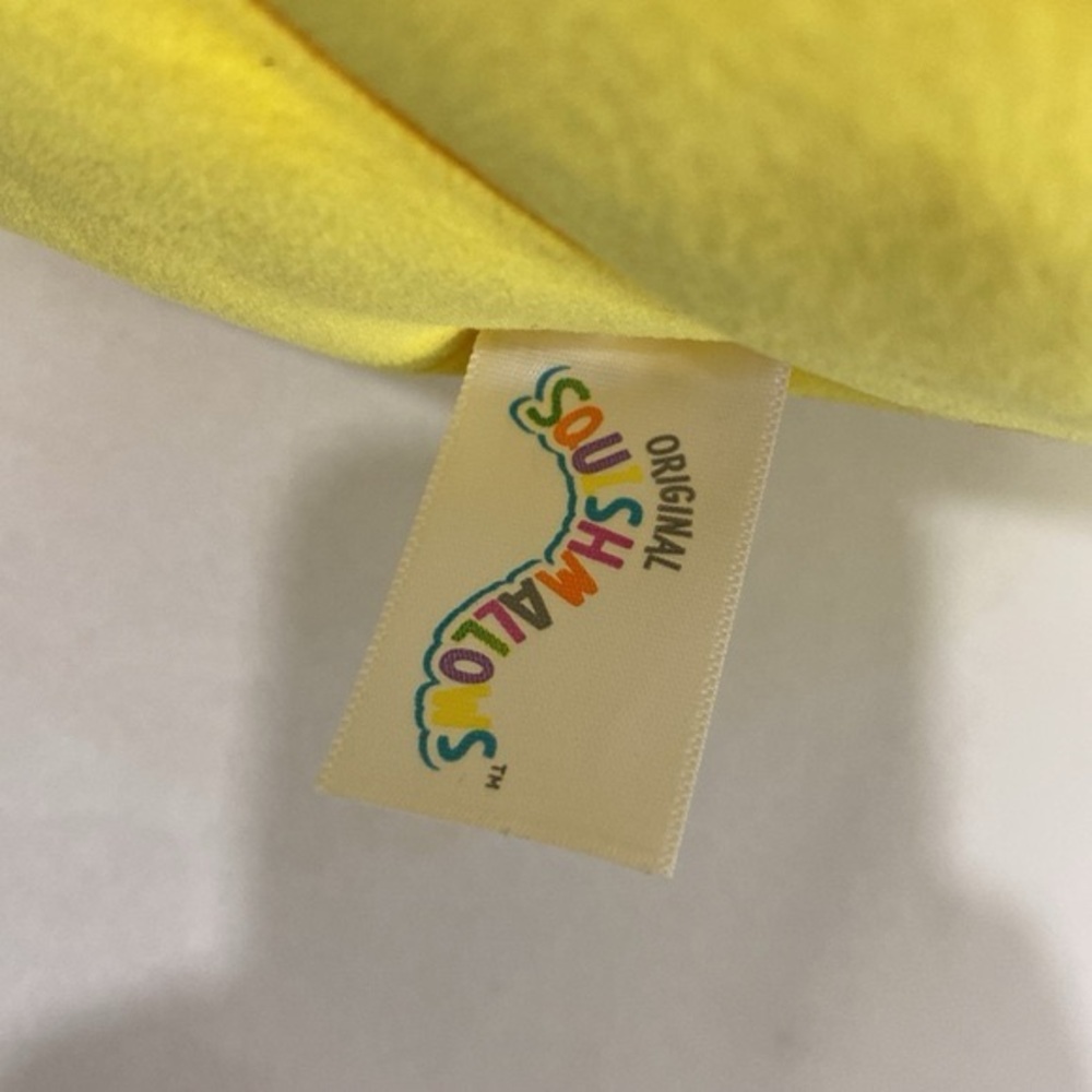 Squishmallows  Junie 14  Yellow Banana - Picture 7 of 8